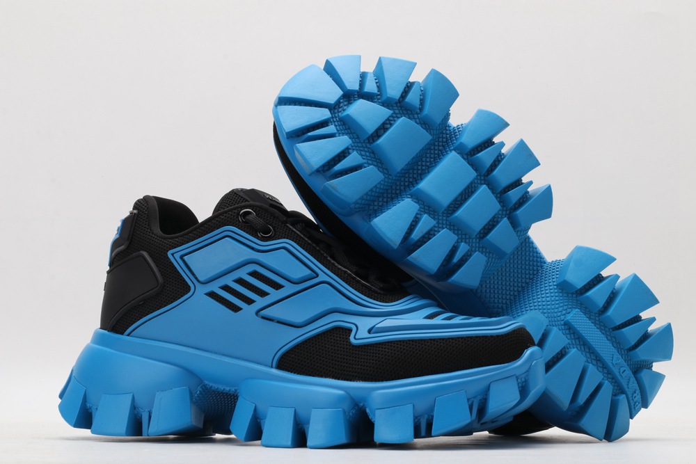 P*rada SNEAKER